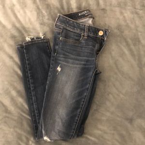 Distressed “super super stretch” jeans.